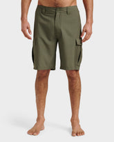 Union Amphibian Cargo 20" Hybrid Short - Grape Leaf