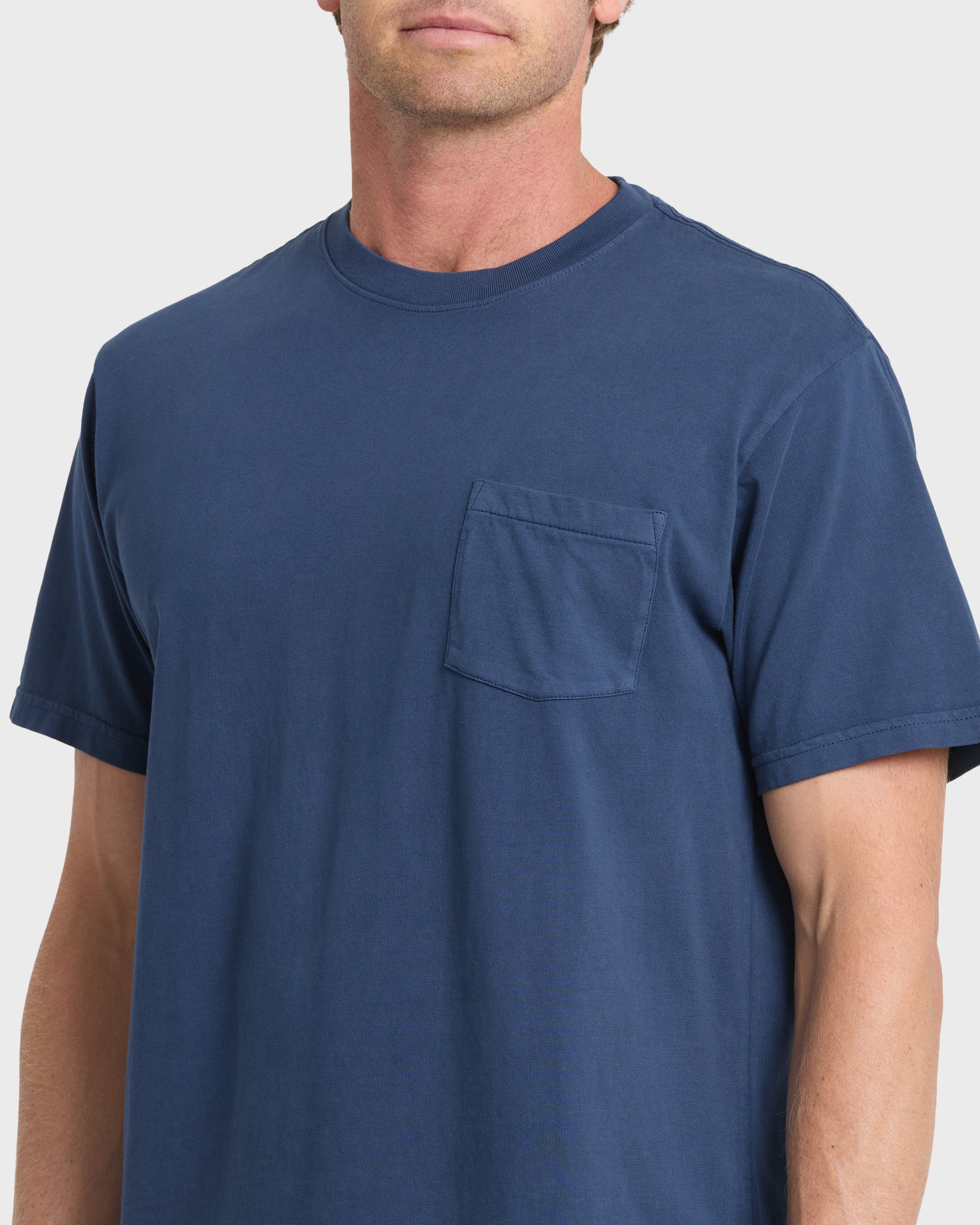 Saltwater Pocket Tee - Navy