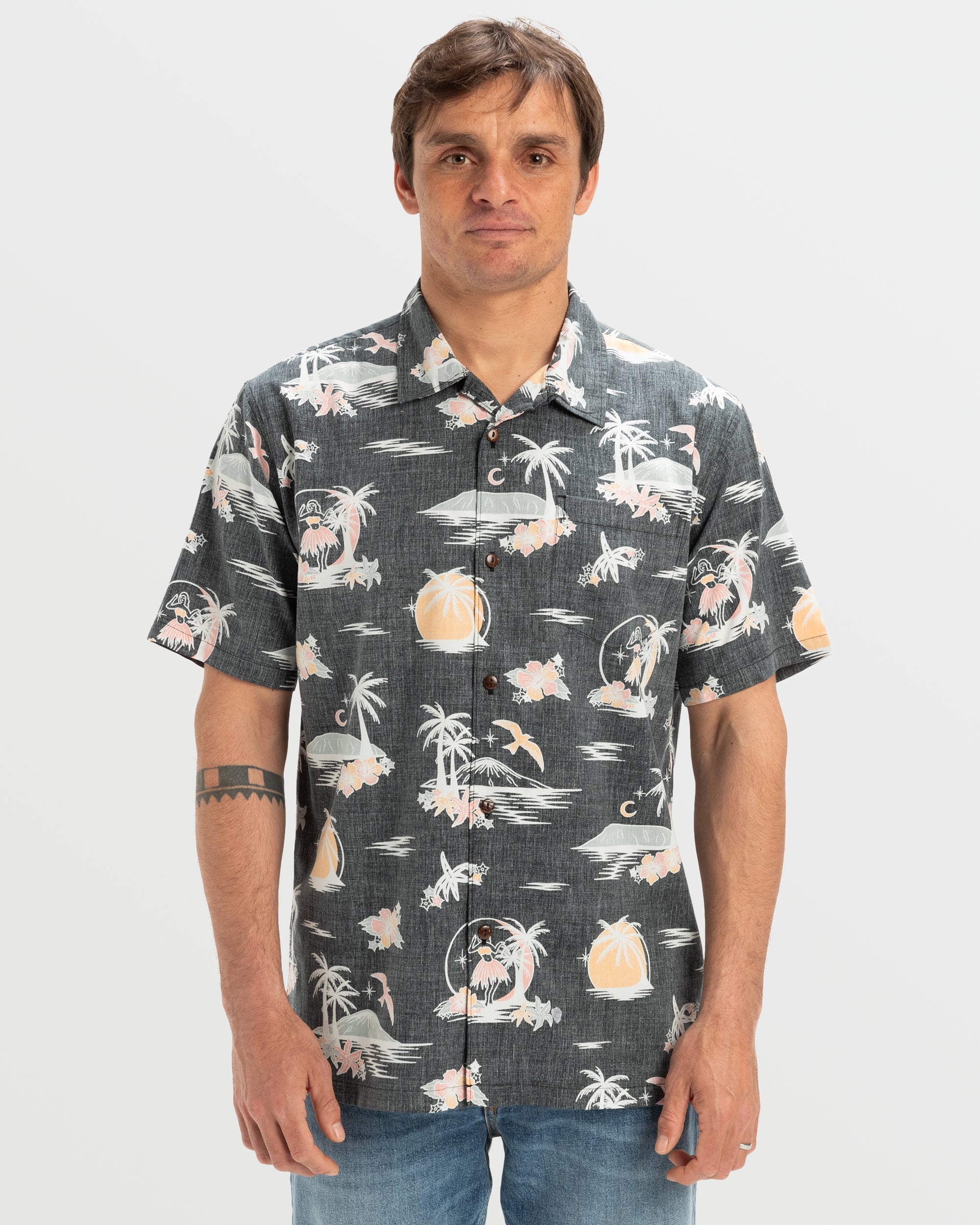 DNA Destination Island Short Sleeve Shirt - Black