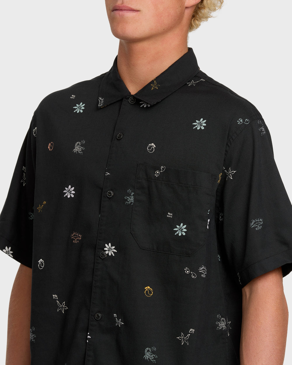 Beach Club Classic Short Sleeve Shirt - Black