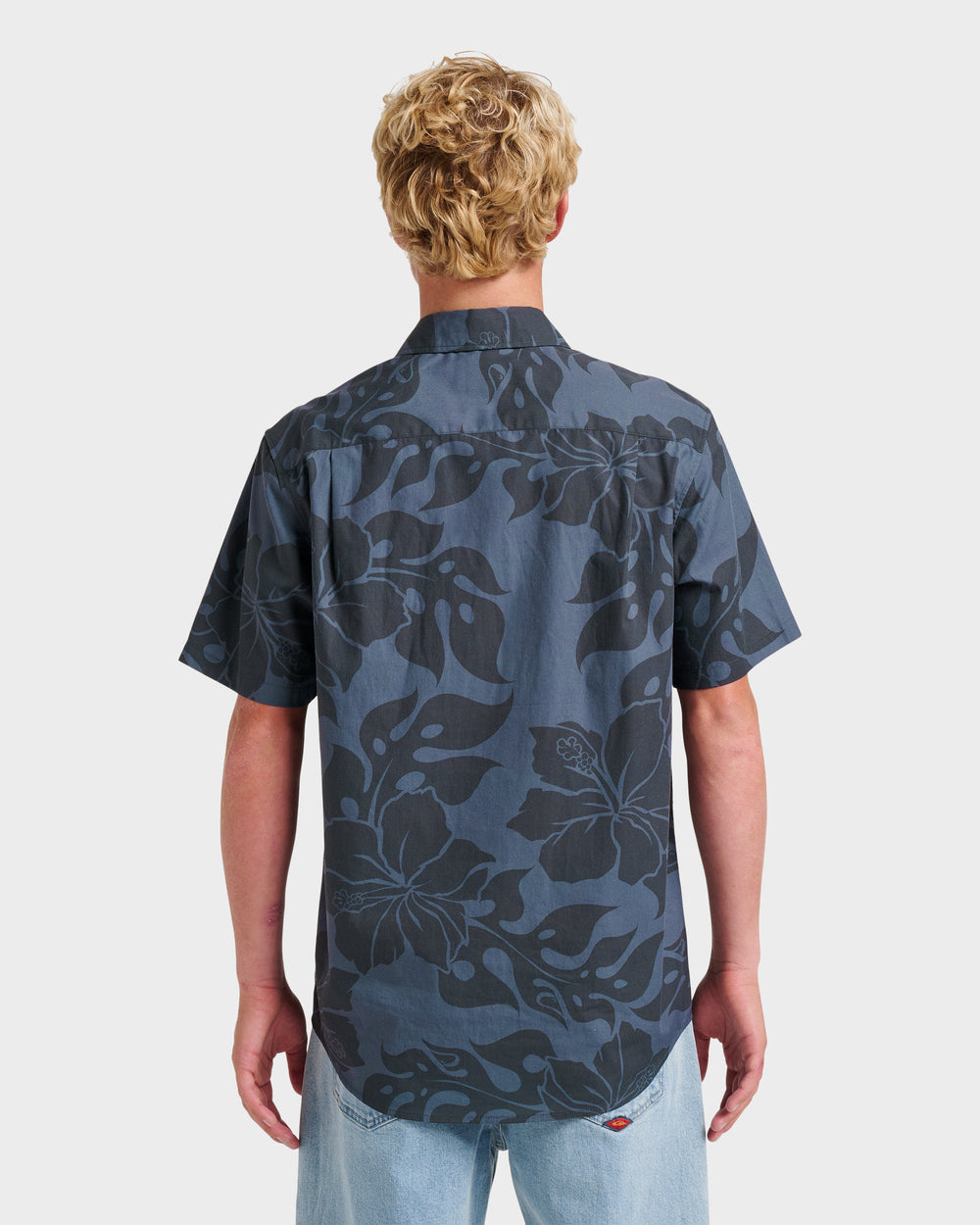 Oceanview Classic Short Sleeve Shirt - Phantom