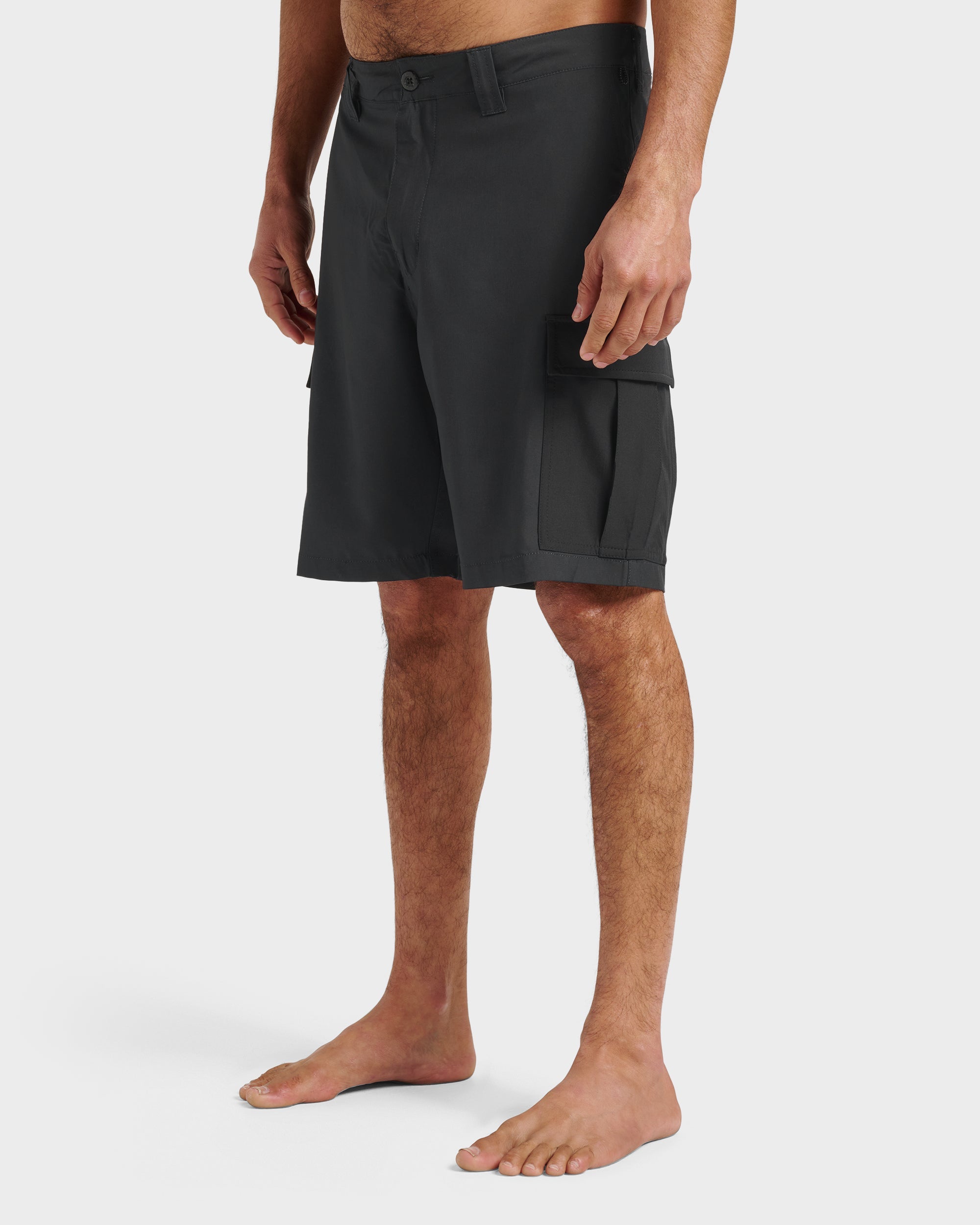 Union Amphibian Cargo 20" Hybrid Short - Black